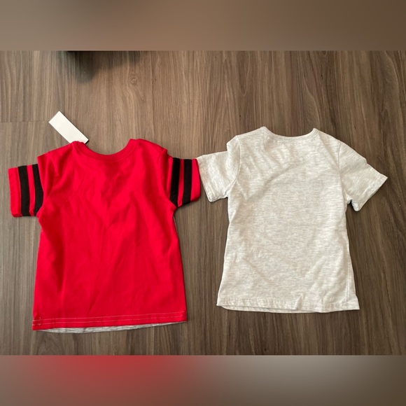 Sesame Street Gray and Red Short Sleeve Tees size 18 months - Picture 2 of 7